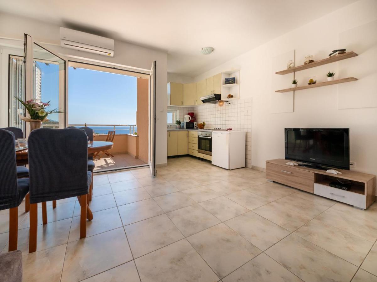 Apartment Golub-3 By Interhome Чезарица Экстерьер фото